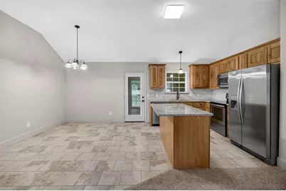 505 E 5th Street, Springtown, TX 76082 - Photo 10