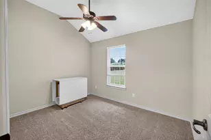 505 E 5th St, Springtown, TX 76082 - Photo 22