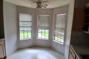 2215 Stillwater Dr, Mesquite, TX 75181 - Photo 6