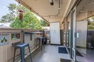 7832 Royal Ln, Dallas, TX 75230 - Photo 18
