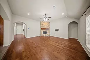 4505 Gannet Ln, Garland, TX 75043 - Photo 4