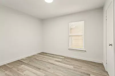128 NW Lorna Street, Burleson, TX 76028 - Photo 20