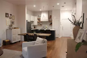 330 Austin Ave, Waco, TX 76701 - Photo 14