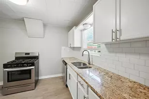 506 E 15th, Bonham, TX 75418 - Photo 14