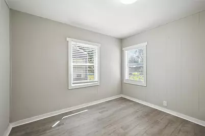 506 E 15th, Bonham, TX 75418 - Photo 18