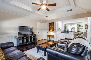 3821 Kelly Blvd, Carrollton, TX 75007 - Photo 12