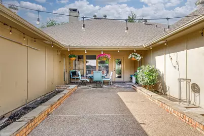 3821 Kelly Boulevard, Carrollton, TX 75007 - Photo 32