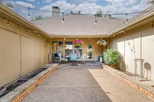 3821 Kelly Blvd, Carrollton, TX 75007 - Photo 32