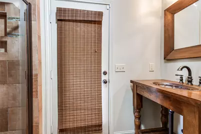 3821 Kelly Boulevard, Carrollton, TX 75007 - Photo 16