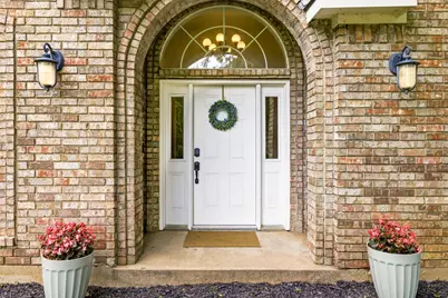 1092 Holly Lane, Lewisville, TX 75067 - Photo 4