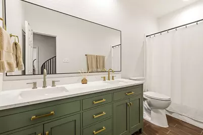 1092 Holly Lane, Lewisville, TX 75067 - Photo 22