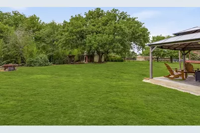 1092 Holly Lane, Lewisville, TX 75067 - Photo 30
