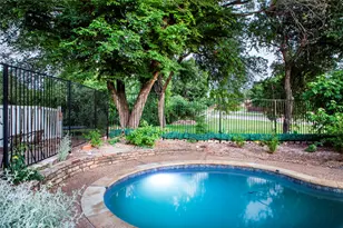 810 Highland Hls Ln, Highland Village, TX 75077 - Photo 34