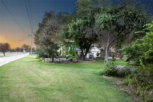 810 Highland Hls Ln, Highland Village, TX 75077 - Photo 30