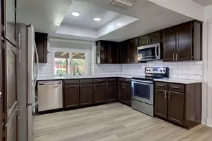 105 Countryside Dr, Arlington, TX 76014 - Photo 8