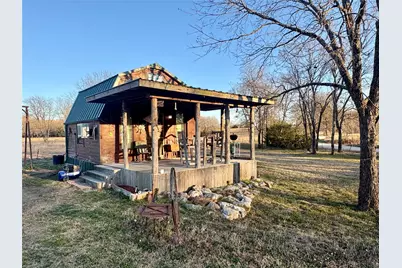 4926 County Road 3110, Campbell, TX 75422 - Photo 16