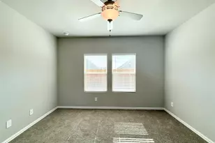 709 Hemingway Ln, Lowry Crossing, TX 75069 - Photo 4