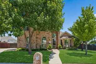 7302 Hawk Ln, Sachse, TX 75048 - Photo 1