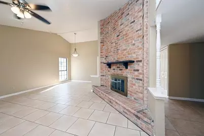 4325 Ireland Drive, The Colony, TX 75056 - Photo 4