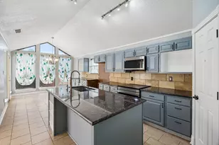 5401 Oak Branch Dr, Arlington, TX 76016 - Photo 8