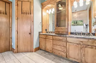 9205 Old Cross Timbers Rd, Flower Mound, TX 75022 - Photo 14