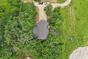 9205 Old Cross Timbers Rd, Flower Mound, TX 75022 - Photo 32