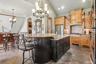 9205 Old Cross Timbers Rd, Flower Mound, TX 75022 - Photo 8