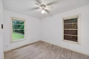5555 Pinson St, Fort Worth, TX 76119 - Photo 18