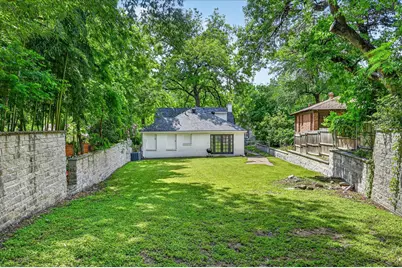 304 Appian Way, Dallas, TX 75216 - Photo 18
