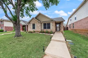 9005 Stewart St, Cross Roads, TX 76227 - Photo 2