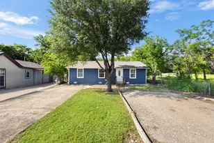 215 E 3rd St, Ferris, TX 75125 - Photo 1