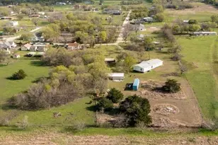 320 Gamble St, Emhouse, TX 75110 - Photo 1