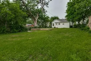 6808 Wofford Ave, Dallas, TX 75227 - Photo 24