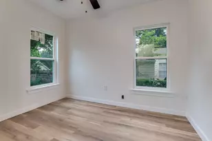 6808 Wofford Ave, Dallas, TX 75227 - Photo 16