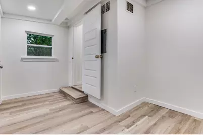 6808 Wofford Avenue, Dallas, TX 75227 - Photo 14