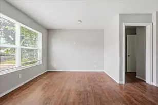 1303 Stone Dr, Irving, TX 75061 - Photo 14