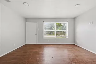 1303 Stone Dr, Irving, TX 75061 - Photo 10