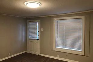 1310 S 5th St, Bonham, TX 75418 - Photo 2