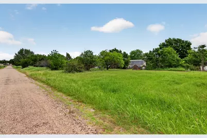 5429 Highview Drive, Granbury, TX 76048 - Photo 4