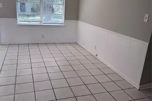 3879 Freddie St, Fort Worth, TX 76119 - Photo 8