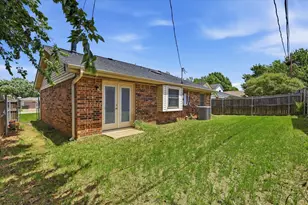 4118 Green Acres Cir, Arlington, TX 76017 - Photo 22