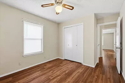4118 Green Acres Circle, Arlington, TX 76017 - Photo 16