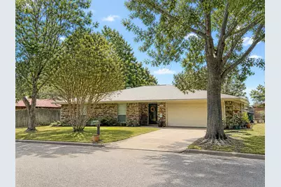 1207 Friona Street, Bowie, TX 76230 - Photo 1