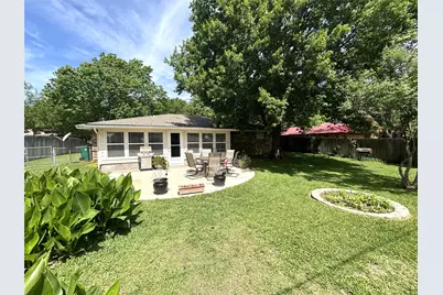 1207 Friona Street, Bowie, TX 76230 - Photo 6