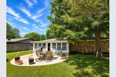 1207 Friona Street, Bowie, TX 76230 - Photo 4