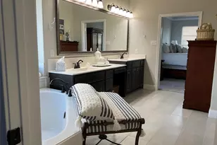 1034 Mickelson Dr, Granbury, TX 76048 - Photo 12