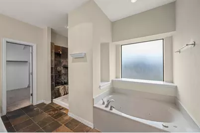 7020 Ridge Crest Drive, North Richland Hills, TX 76182 - Photo 20