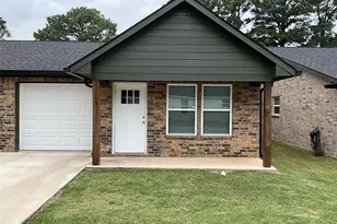 115 Isabella St, Mineola, TX 75773 - Photo 1