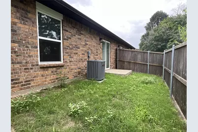 115 Isabella Street, Mineola, TX 75773 - Photo 2
