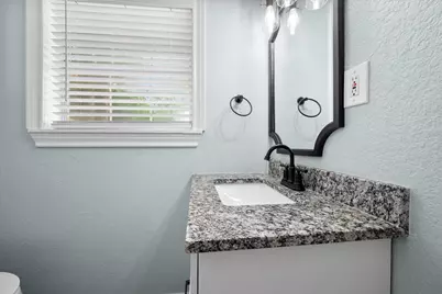 4521 Calmont Avenue, Fort Worth, TX 76107 - Photo 22